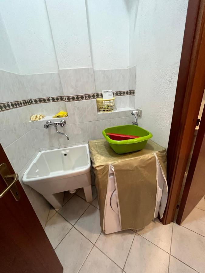 הוילה קיה La Casa Sotto La Torre מראה חיצוני תמונה